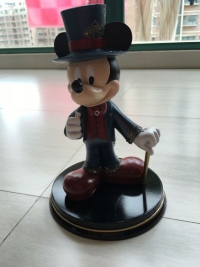 上海ディズニー 限定 ミッキー フィギュア【Mickey Mouse Resin Figurine】 - ディズニーフィギュア・グッズ通販店舗  ディズニーコレクション