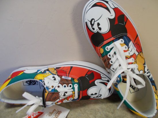 Vans 2024 disney mickey