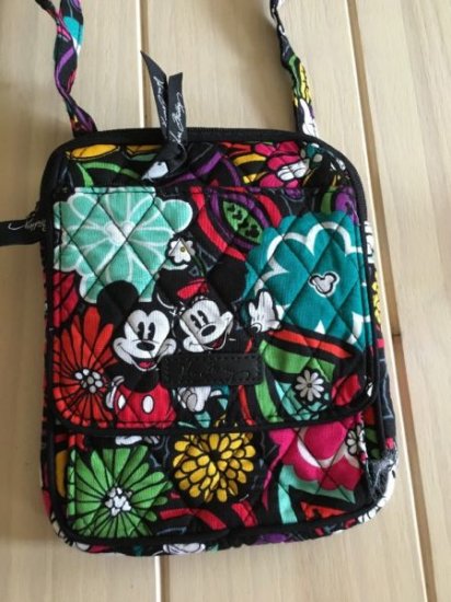 Vera outlet Bradley Crossbody