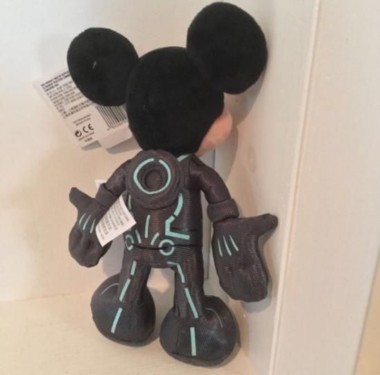 世界500台限定 ミッキー トロン フィギュア 上海ディズニー ディズニー