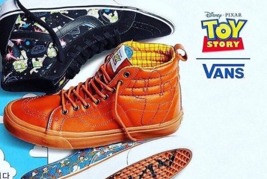 トイストーリー ウッディ レザー VANS バンズ ハイカット スニーカー