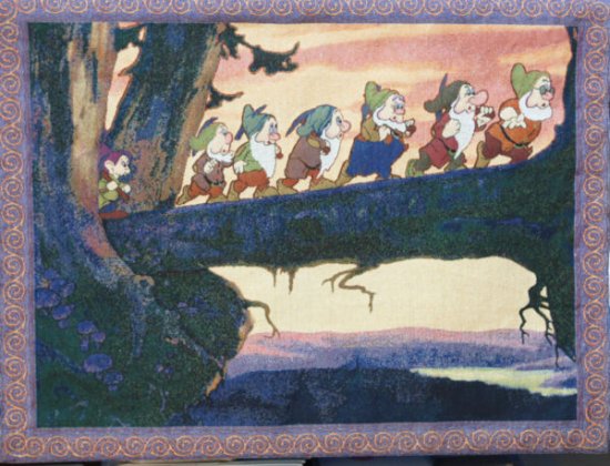 白雪姫と七人のこびと タペストリー ディズニーストア - ディズニーフィギュア・グッズ通販店舗 ディズニーコレクション