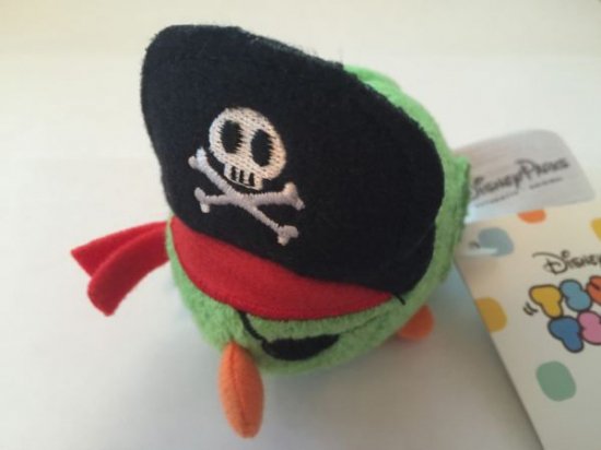 Disney Parks Tsum Tsum Pirates of the Caribbean Cotton's Parrot plush new  tag - ディズニーフィギュア・グッズ通販店舗 ディズニーコレクション