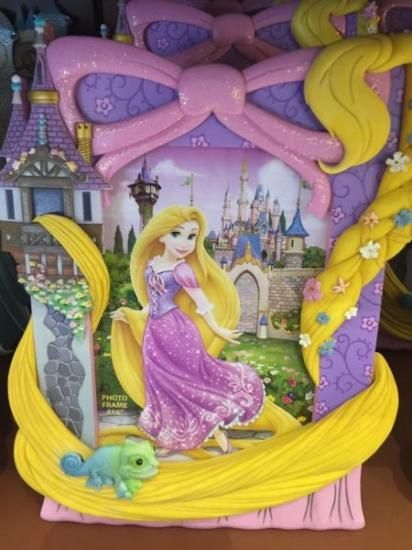ディズニー、プリンセス・フィギュア、フォト・フレーム レア美品】ディズニーストアプリンセスフィギュアフォトフレーム