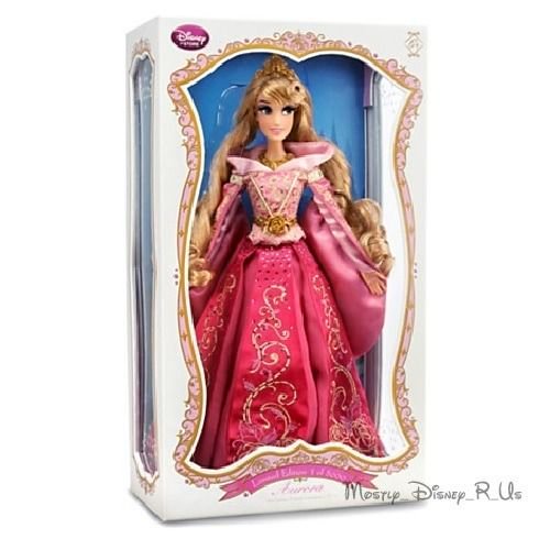 Disney Store Sleeping Beauty Aurora 17