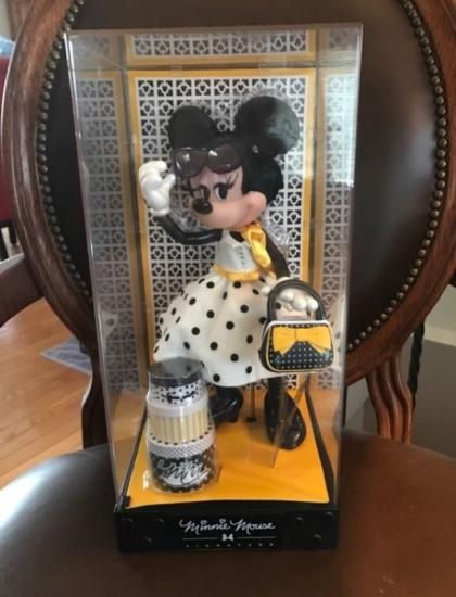 ディズニー ミニー フィギュア シグネチャードール ミニー