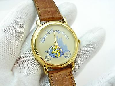 時計 腕時計 ディズニー シンデレラ レザー ディズニーワールド 25周年 ウォッチ - ディズニーフィギュア・グッズ通販店舗 ディズニーコレクション