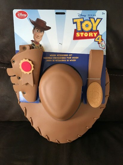 トイ・ストーリー4 Toy Story 4 Disney Collection Woody Costume Hat Holster Belt  Accessory set ウッディ カスタム セット - ディズニーフィギュア・グッズ通販店舗 ディズニーコレクション