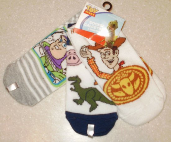 トイ・ストーリー Toy Story BUZZ or WOODY 3-pack ANKLE SOCKS ソックス 靴下 -  ディズニーフィギュア・グッズ通販店舗 ディズニーコレクション