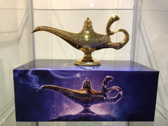 Aladdin アラジン ディズニー 実写映画 2019 プロモ マジック ランプ＆ライブ アクション キャラクター ポストカード セット レア -  ディズニーフィギュア・グッズ通販店舗 ディズニーコレクション