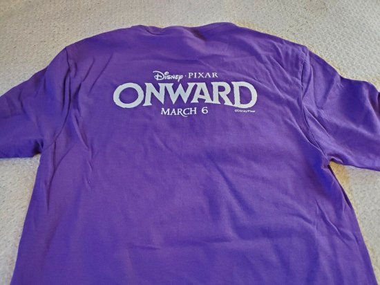 2分の1の魔法 Onward 映画 グッズ Tシャツ - ディズニーフィギュア・グッズ通販店舗 ディズニーコレクション