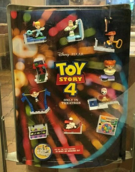 トイ・ストーリー4 Toy Story 4 Cardboard Display コンプリートセット レア - ディズニーフィギュア・グッズ通販店舗  ディズニーコレクション