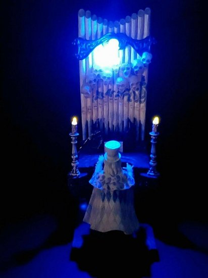 Haunted Mansion ホーンテッドマンション オルガンプレーヤー - ディズニーフィギュア・グッズ通販店舗 ディズニーコレクション