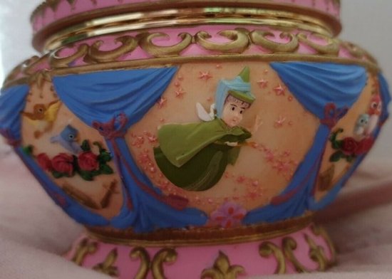 眠れる森の美女 オルゴール オーロラ Disney Music Box Sleeping Beauty - ディズニーフィギュア・グッズ通販店舗  ディズニーコレクション
