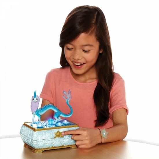 Disney ラーヤと龍の王国 ドラゴン チェスト - ディズニーフィギュア