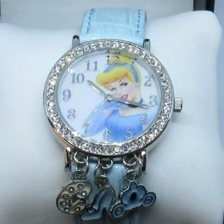 時計 腕時計 ディズニー 白雪姫 レザーウォッチ チャーム付き