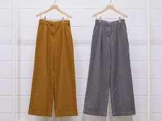 <img class='new_mark_img1' src='https://img.shop-pro.jp/img/new/icons20.gif' style='border:none;display:inline;margin:0px;padding:0px;width:auto;' />UNUSED WOMENS / Corduroy pants