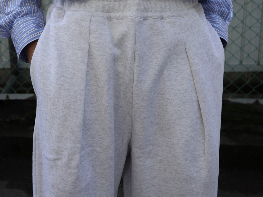 UNIVERSAL PRODUCTS / YAAH WIDE SWEAT PANTS-UNIVERSAL PRODUCTSの