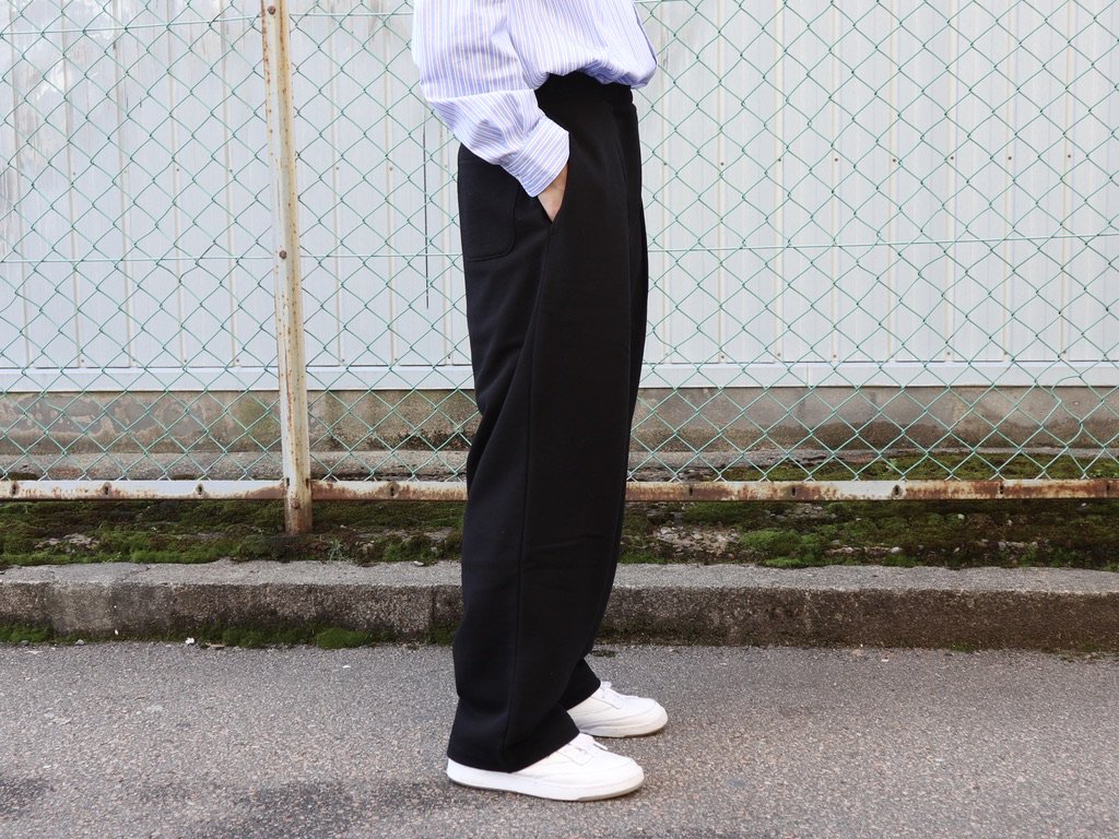 正規品販売！ UNIVERSAL PRODUCTS yaah wide sweat pants abamedyc.com