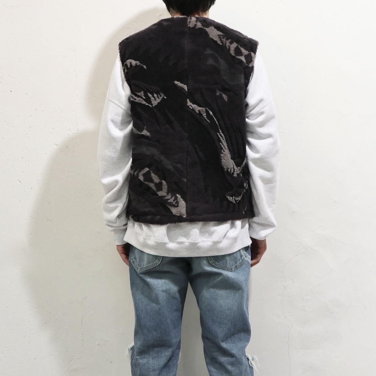 MASU JACQUARD NATIVE FLEECE SNAP VEST | eclipseseal.com