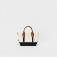 <img class='new_mark_img1' src='https://img.shop-pro.jp/img/new/icons14.gif' style='border:none;display:inline;margin:0px;padding:0px;width:auto;' />Hender Scheme / campus suede handle tote S