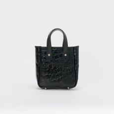 <img class='new_mark_img1' src='https://img.shop-pro.jp/img/new/icons14.gif' style='border:none;display:inline;margin:0px;padding:0px;width:auto;' />Hender Scheme / reversible bag small