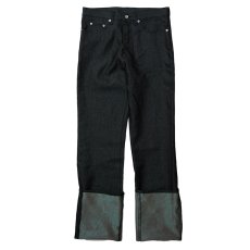 doublet / HOLOGRAM DENIM PANTS<img class='new_mark_img2' src='https://img.shop-pro.jp/img/new/icons47.gif' style='border:none;display:inline;margin:0px;padding:0px;width:auto;' />