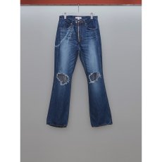 <img class='new_mark_img1' src='https://img.shop-pro.jp/img/new/icons14.gif' style='border:none;display:inline;margin:0px;padding:0px;width:auto;' />MASU / DAMAGED FLARE FIT JEANS