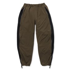 ROTOL / TWIST TRACK PANTS<img class='new_mark_img2' src='https://img.shop-pro.jp/img/new/icons47.gif' style='border:none;display:inline;margin:0px;padding:0px;width:auto;' />