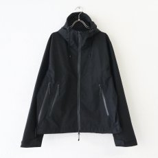 URU / ZIP UP HOODED BLOUSON<img class='new_mark_img2' src='https://img.shop-pro.jp/img/new/icons47.gif' style='border:none;display:inline;margin:0px;padding:0px;width:auto;' />