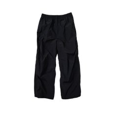doublet / CHAOS EMBROIDERY TRACK PANTS<img class='new_mark_img2' src='https://img.shop-pro.jp/img/new/icons47.gif' style='border:none;display:inline;margin:0px;padding:0px;width:auto;' />
