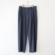 URU / INVERTED PLEATS PANTS<img class='new_mark_img2' src='https://img.shop-pro.jp/img/new/icons47.gif' style='border:none;display:inline;margin:0px;padding:0px;width:auto;' />