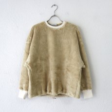 ARCHI / FUR PULLOVER<img class='new_mark_img2' src='https://img.shop-pro.jp/img/new/icons47.gif' style='border:none;display:inline;margin:0px;padding:0px;width:auto;' />