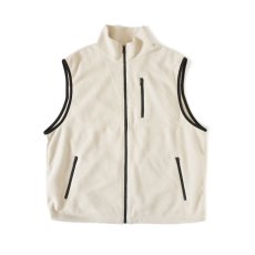 UNIVERSAL PRODUCTS / POLARTEC FLEECE VEST<img class='new_mark_img2' src='https://img.shop-pro.jp/img/new/icons47.gif' style='border:none;display:inline;margin:0px;padding:0px;width:auto;' />