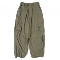 <img class='new_mark_img1' src='https://img.shop-pro.jp/img/new/icons20.gif' style='border:none;display:inline;margin:0px;padding:0px;width:auto;' />MY / NYLON CARGO PANTS