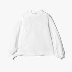 RHODOLIRION / SWALLOW CREW NECK<img class='new_mark_img2' src='https://img.shop-pro.jp/img/new/icons47.gif' style='border:none;display:inline;margin:0px;padding:0px;width:auto;' />