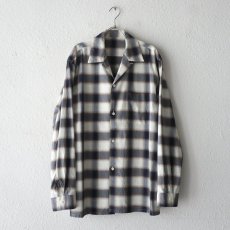 <img class='new_mark_img1' src='https://img.shop-pro.jp/img/new/icons14.gif' style='border:none;display:inline;margin:0px;padding:0px;width:auto;' />URU / OPEN COLLAR L/S SHIRTS