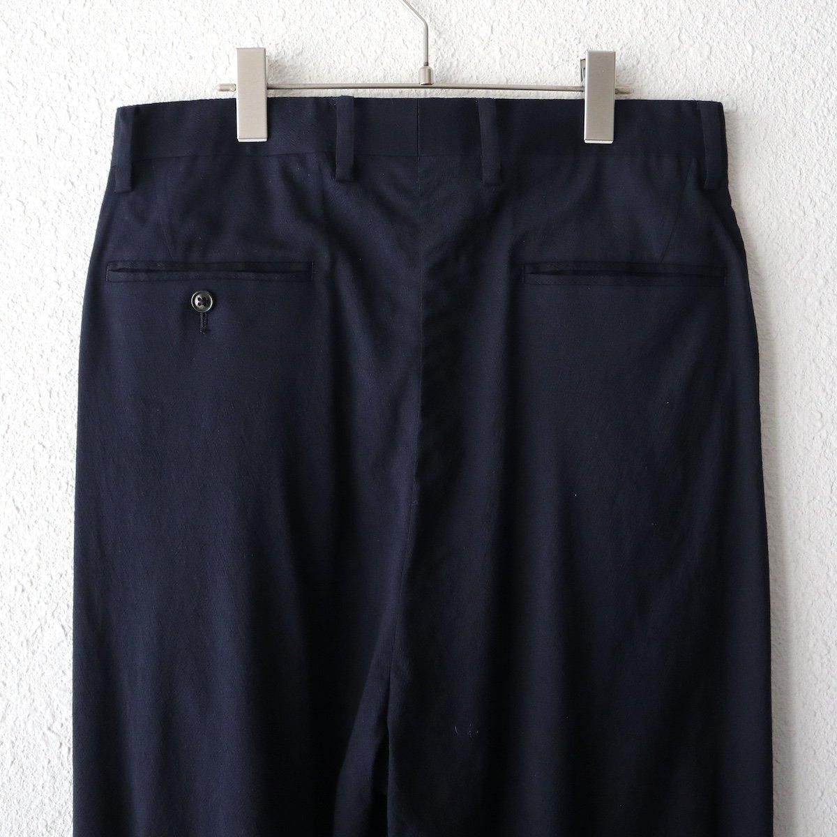 【即発送】URU 1TUCK PANTS /WOOL SERGE 1 TUCK PANTS(1 BLACK): URU TOKYO: MENS｜CONZ ONLINE STORE