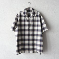 <img class='new_mark_img1' src='https://img.shop-pro.jp/img/new/icons14.gif' style='border:none;display:inline;margin:0px;padding:0px;width:auto;' />URU / OPEN COLLAR S/S SHIRTS