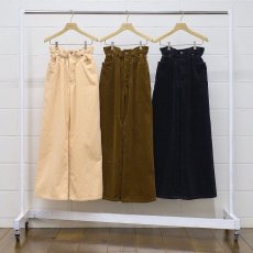 <img class='new_mark_img1' src='https://img.shop-pro.jp/img/new/icons14.gif' style='border:none;display:inline;margin:0px;padding:0px;width:auto;' />UNUSED Womens / Corduroy five pockets pants