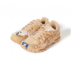 <img class='new_mark_img1' src='https://img.shop-pro.jp/img/new/icons14.gif' style='border:none;display:inline;margin:0px;padding:0px;width:auto;' />doublet  asics GEL-KAYANO 20