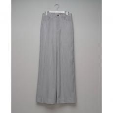 MASU / PLEATED PANTS<img class='new_mark_img2' src='https://img.shop-pro.jp/img/new/icons47.gif' style='border:none;display:inline;margin:0px;padding:0px;width:auto;' />