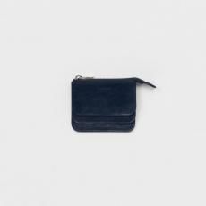 <img class='new_mark_img1' src='https://img.shop-pro.jp/img/new/icons14.gif' style='border:none;display:inline;margin:0px;padding:0px;width:auto;' />Hender Scheme / 3 layered purse