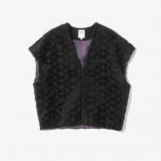 <img class='new_mark_img1' src='https://img.shop-pro.jp/img/new/icons14.gif' style='border:none;display:inline;margin:0px;padding:0px;width:auto;' />RHODOLIRION / FUR BOLERO