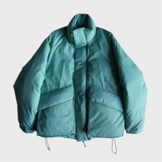 URU / DOWN JACKET<img class='new_mark_img2' src='https://img.shop-pro.jp/img/new/icons47.gif' style='border:none;display:inline;margin:0px;padding:0px;width:auto;' />