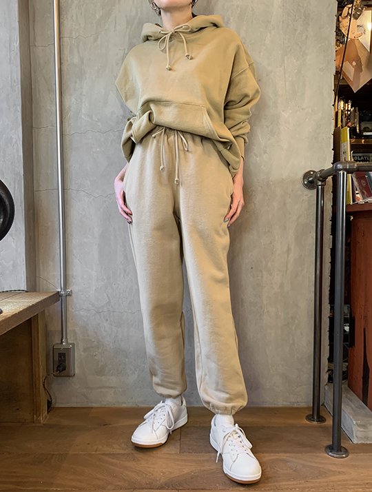 STATELINE - Classic Sweatpants - Khaki 《Made in USA》 - birthdeath online  store