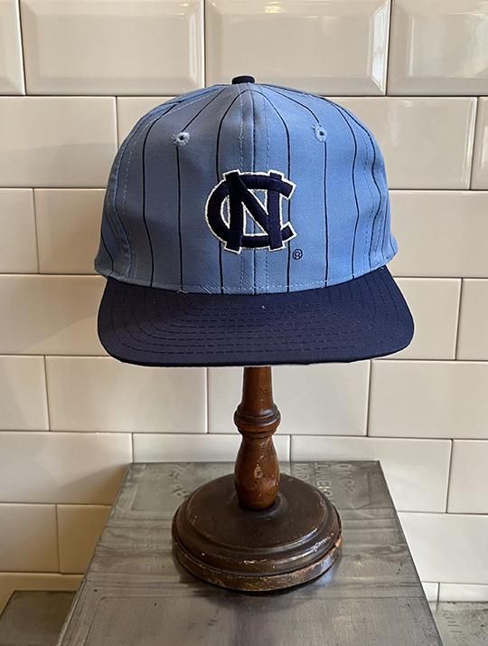 90's “North Carolina Tar Heels” pinstripe snapback cap (Deadstock) -  birthdeath online store