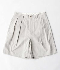  A.PRESSE Two Tuck Chino Shorts [BEIGE]