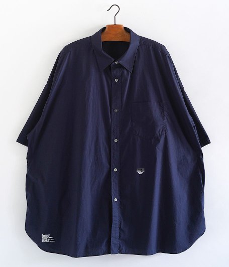 Fresh Service TYPEWRITER CORPORATE S/S REGULAR COLLAR SHIRT [NAVY