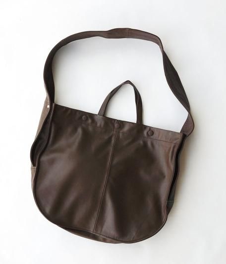  CCU TOBY WIDE SHOULDER BAG [COW SKIN / BROWN]